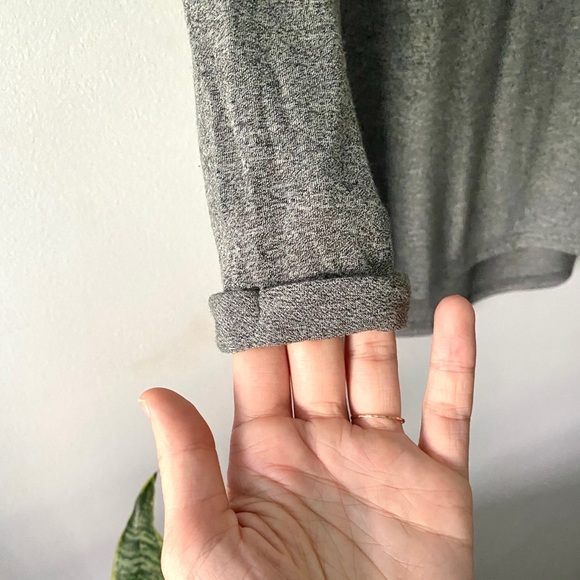 Dividend H&M Grey 3/4 Sleeve Tee - Picture 4 of 6